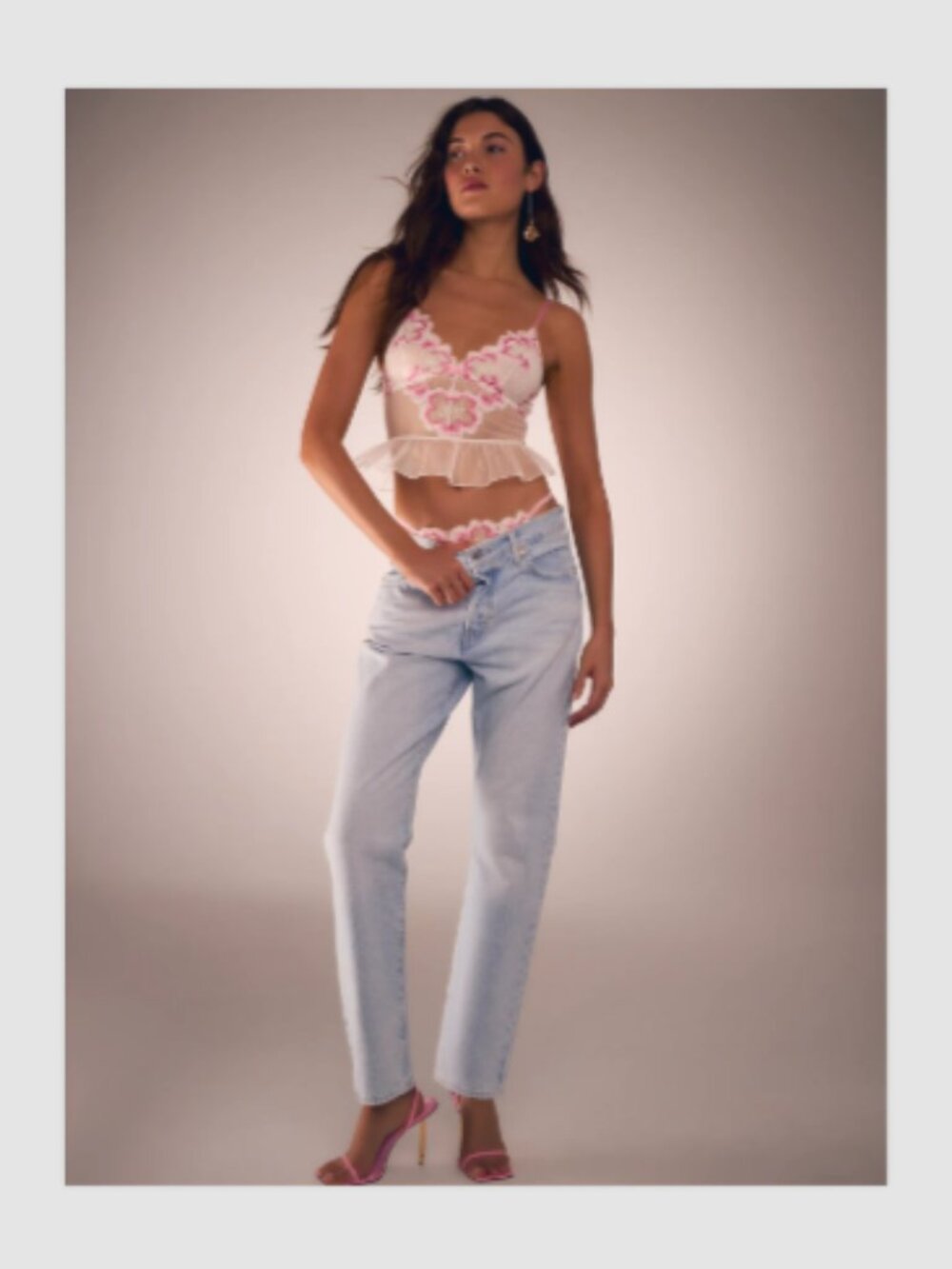 Victoria's Secret Dream Angels Peony Embroidery Flounce Bra Top S V-String S Set